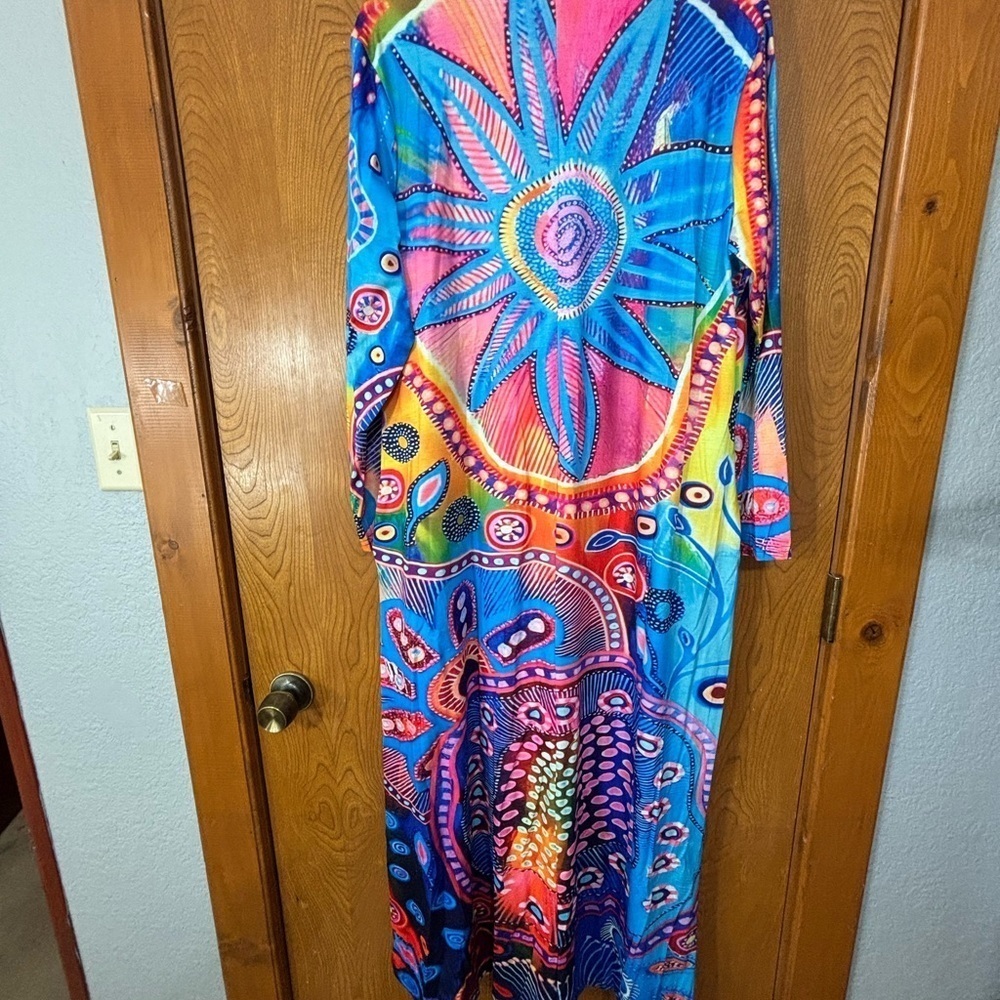 Psychedelic Blue, Pink and Multicolored Maxi Kaftan Dress with V-Neck - Picture 3 of 7